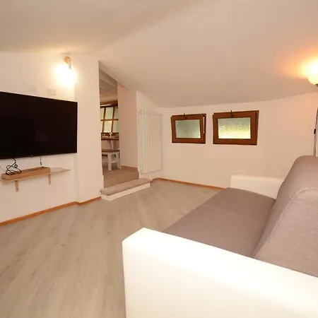 Apartment Corte Vezzola Bilocale Emma